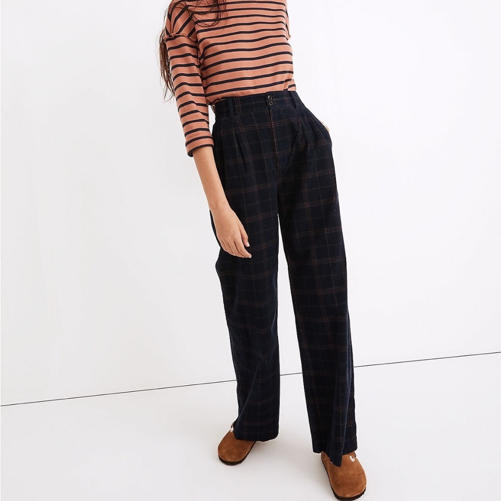 Corduroy pleated wide leg pants in windowpane